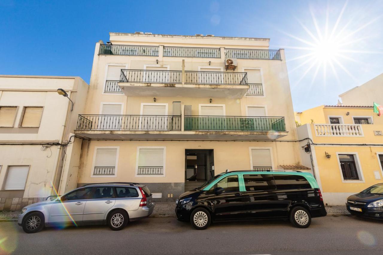 Beach Front View Armacao De Pera Flat II Eksteriør billede